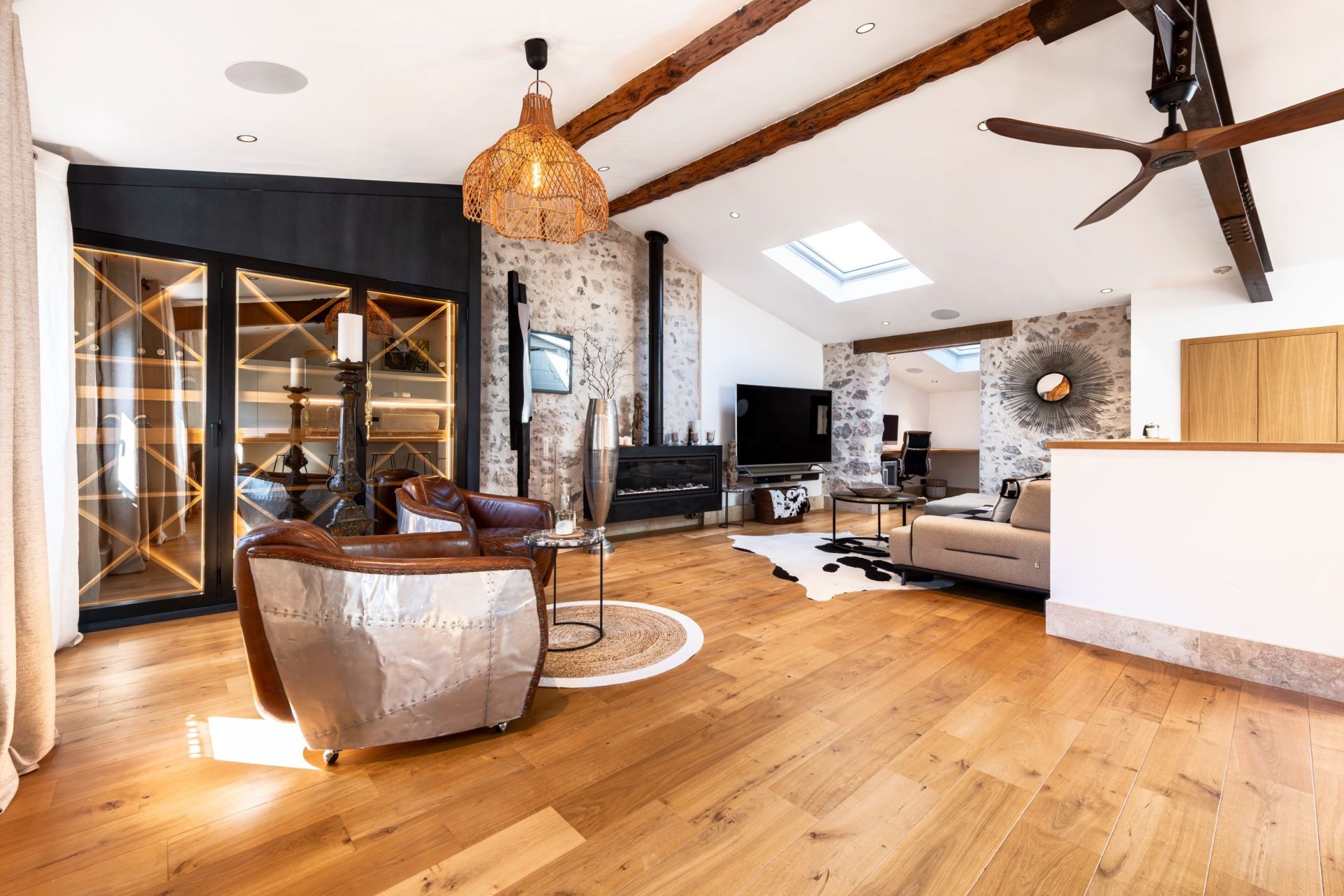 Vente Appartement Nice 4 Pièces 141 m² — photo 2