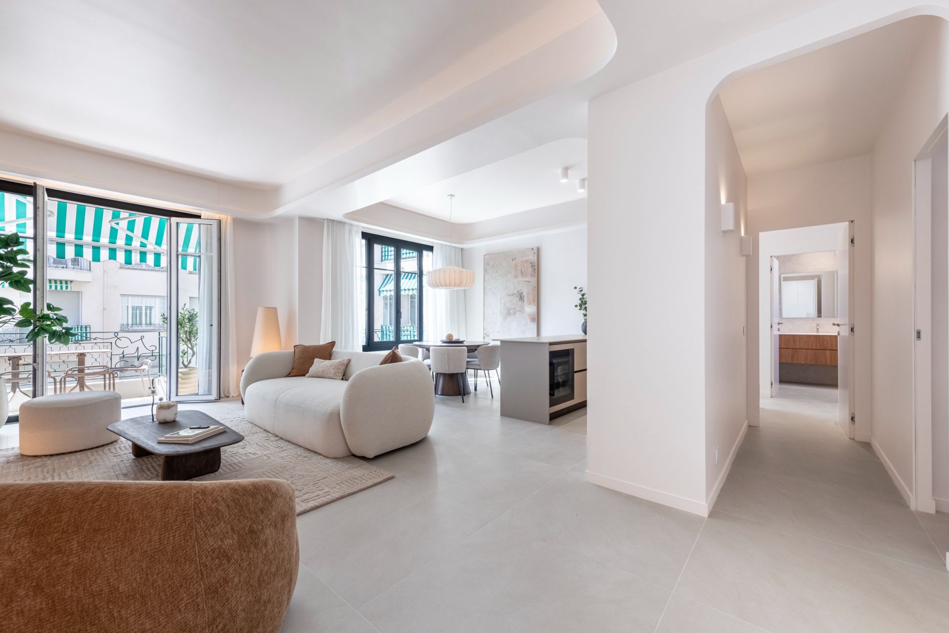 Vente Appartement Nice 3 Pièces 87 m² — photo 2