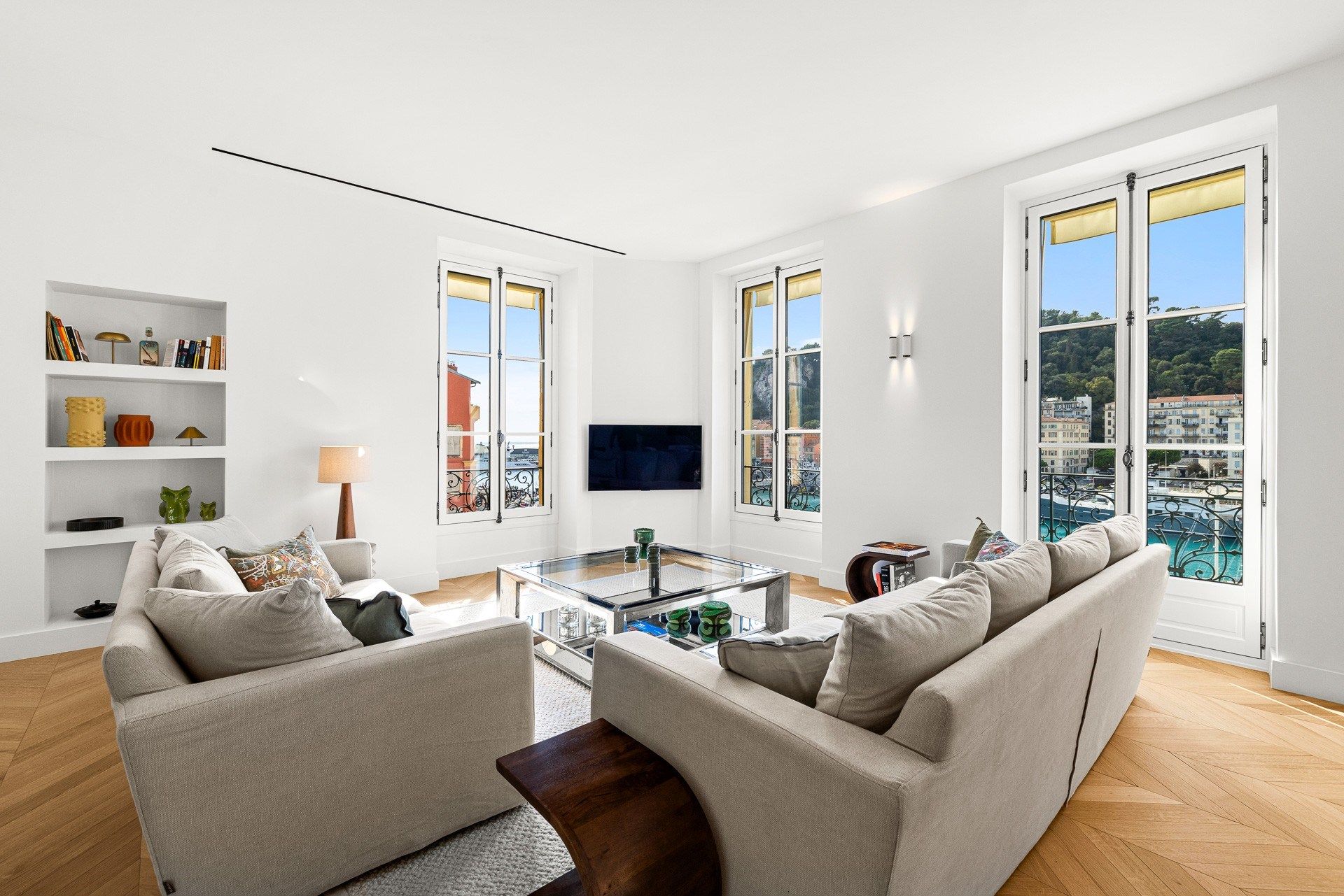 Vente Appartement Nice 4 Pièces 132 m² — photo 3