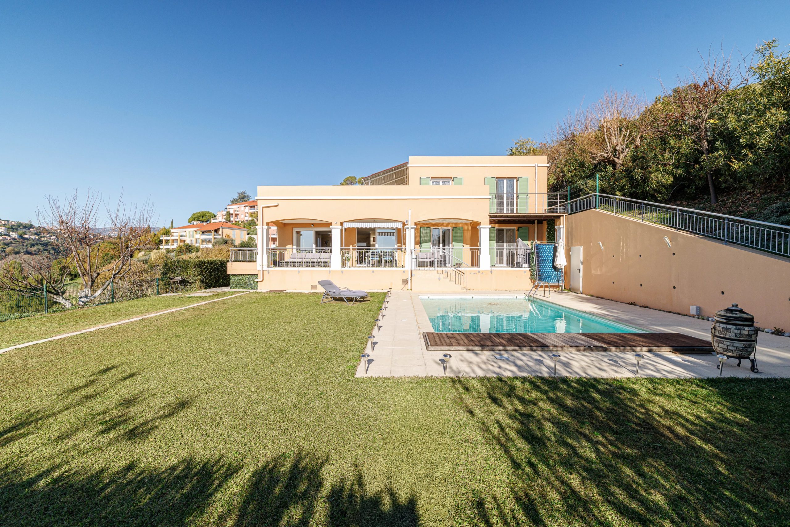 Achat Villa Nice écologique avec panneaux solaires — photo 3