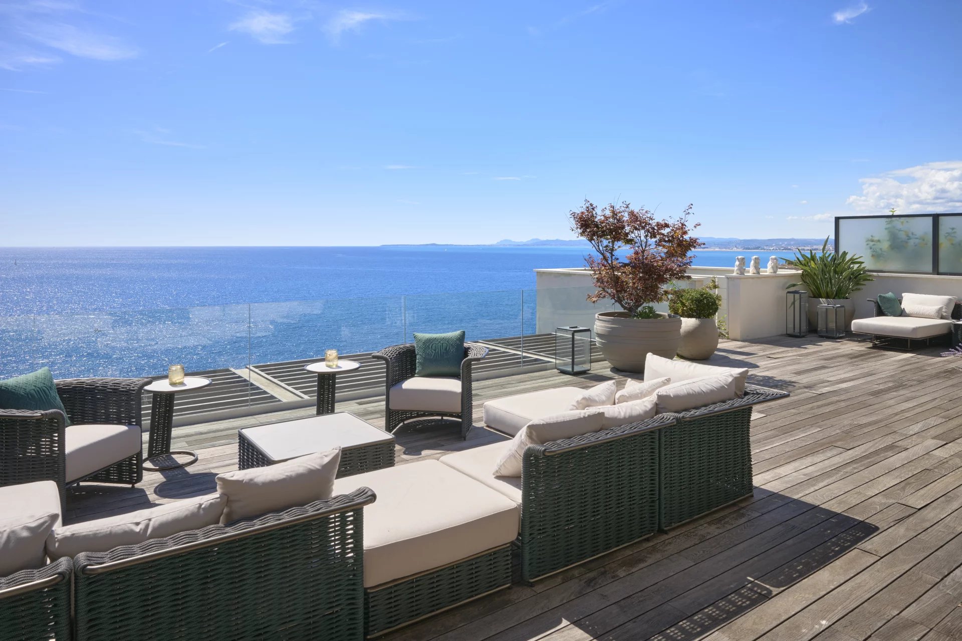 Achat Villa Nice en bord de mer dans un domaine privé — photo 2