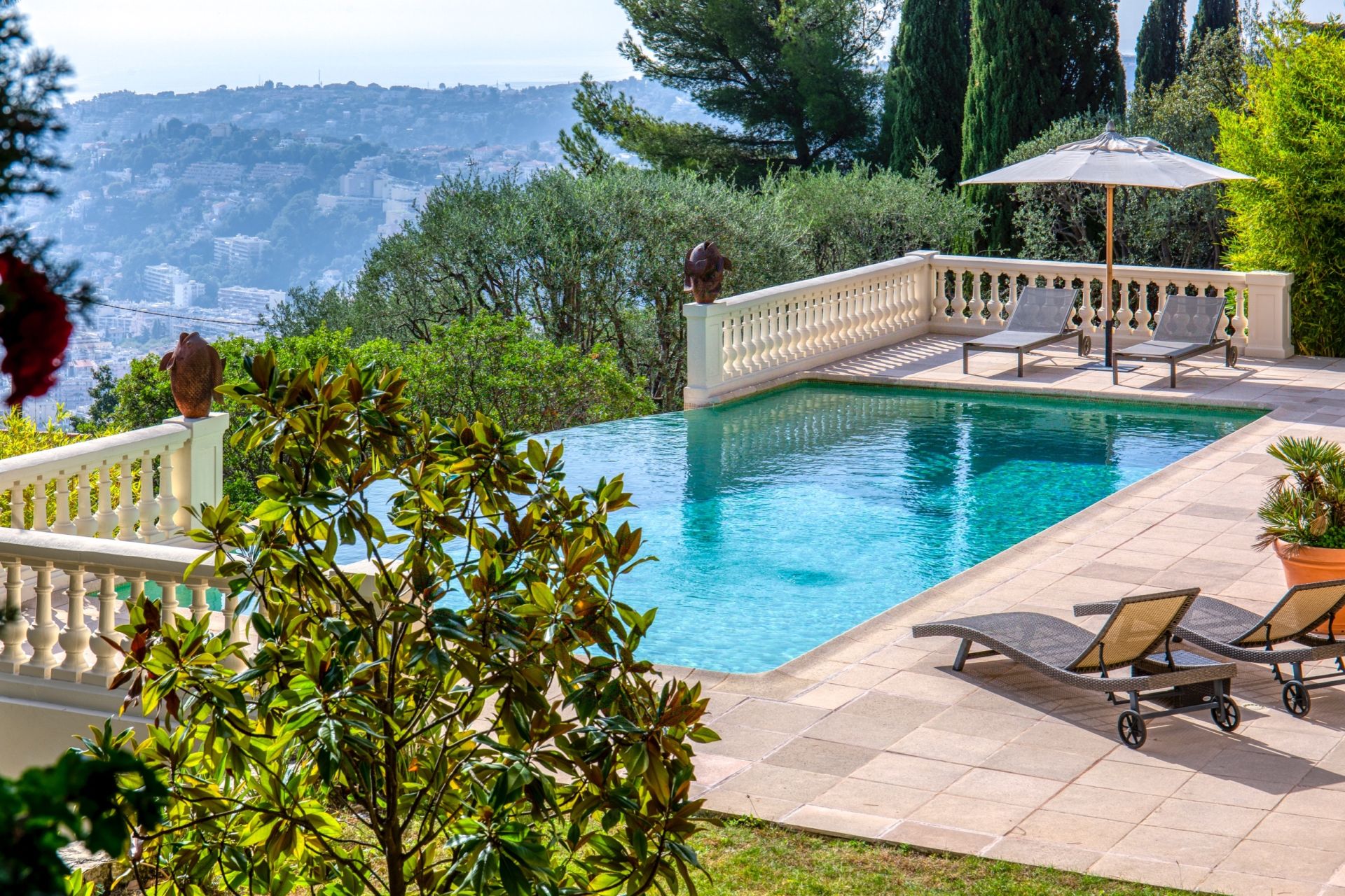 Vente Villa Nice 7 Pièces 312 m² — photo 1