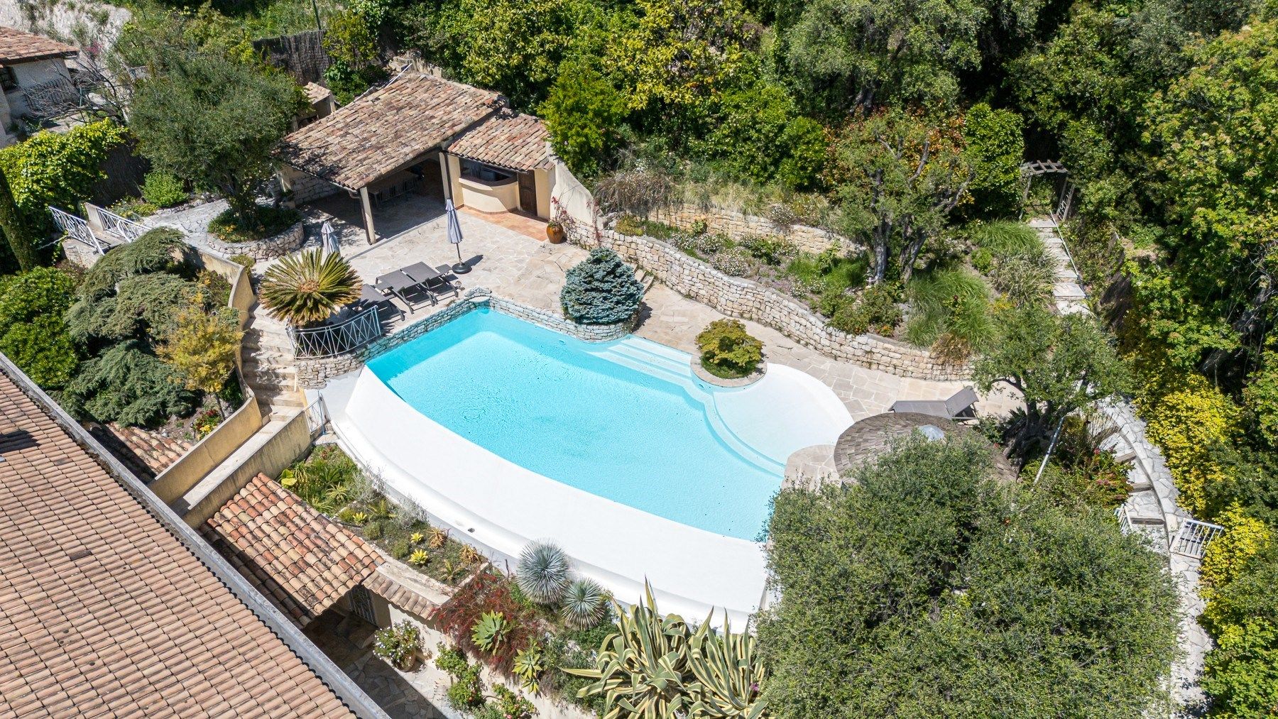 Vente Villa Nice 10 Pièces 386 m² — photo 5