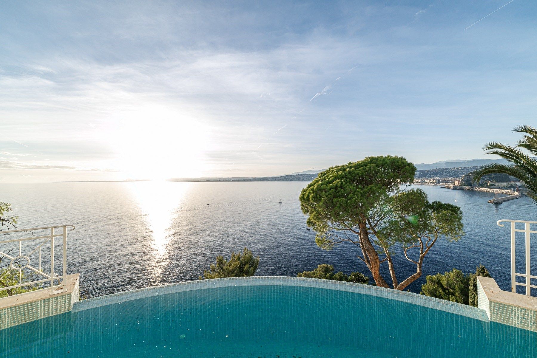 Vente Villa Nice 9 Pièces 288.77 m² — photo 4