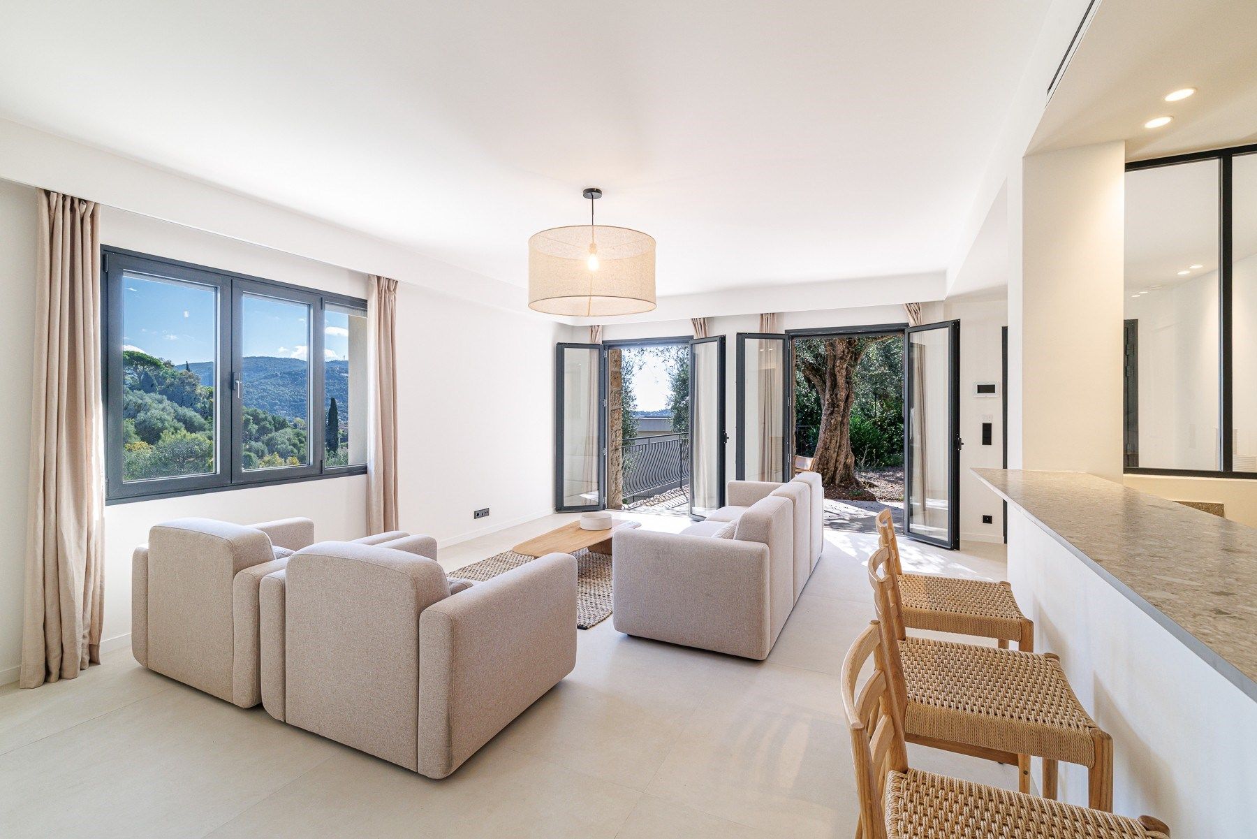 Vente Maison contemporaine Nice 6 Pièces 190 m² — photo 5
