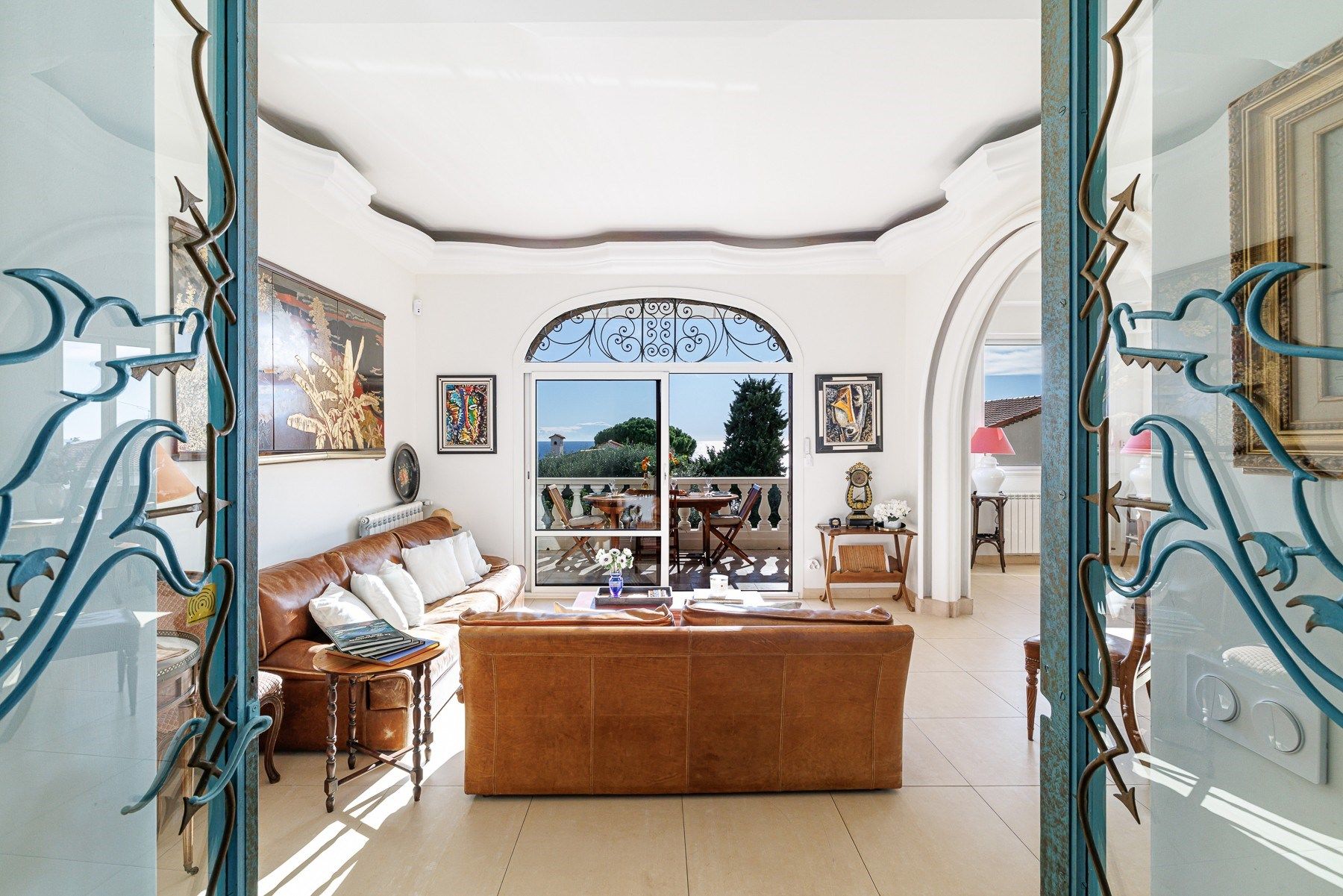 Vente Villa Nice 8 Pièces 222 m² — photo 2