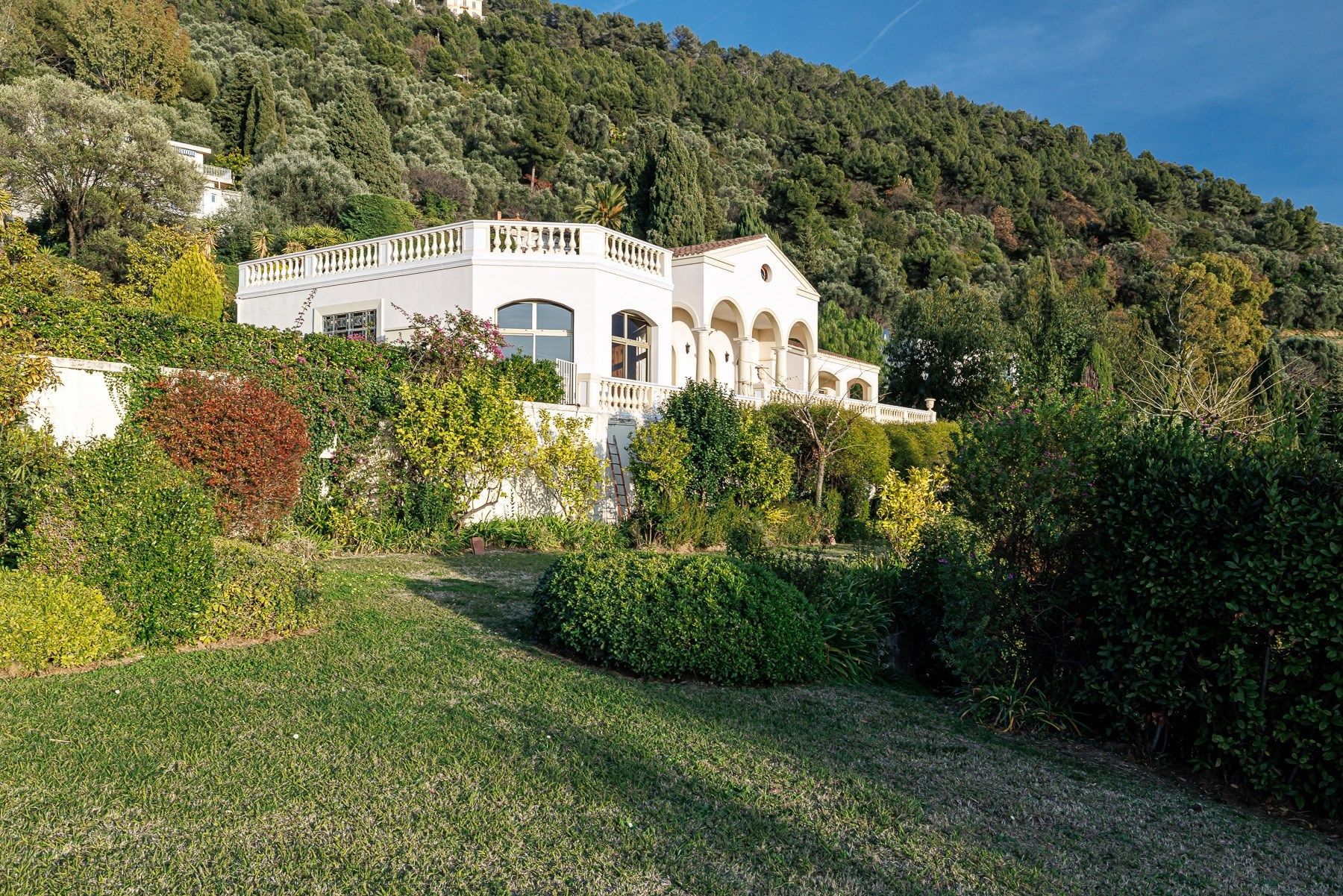 Vente Villa Nice 14 Pièces 713 m² — photo 3