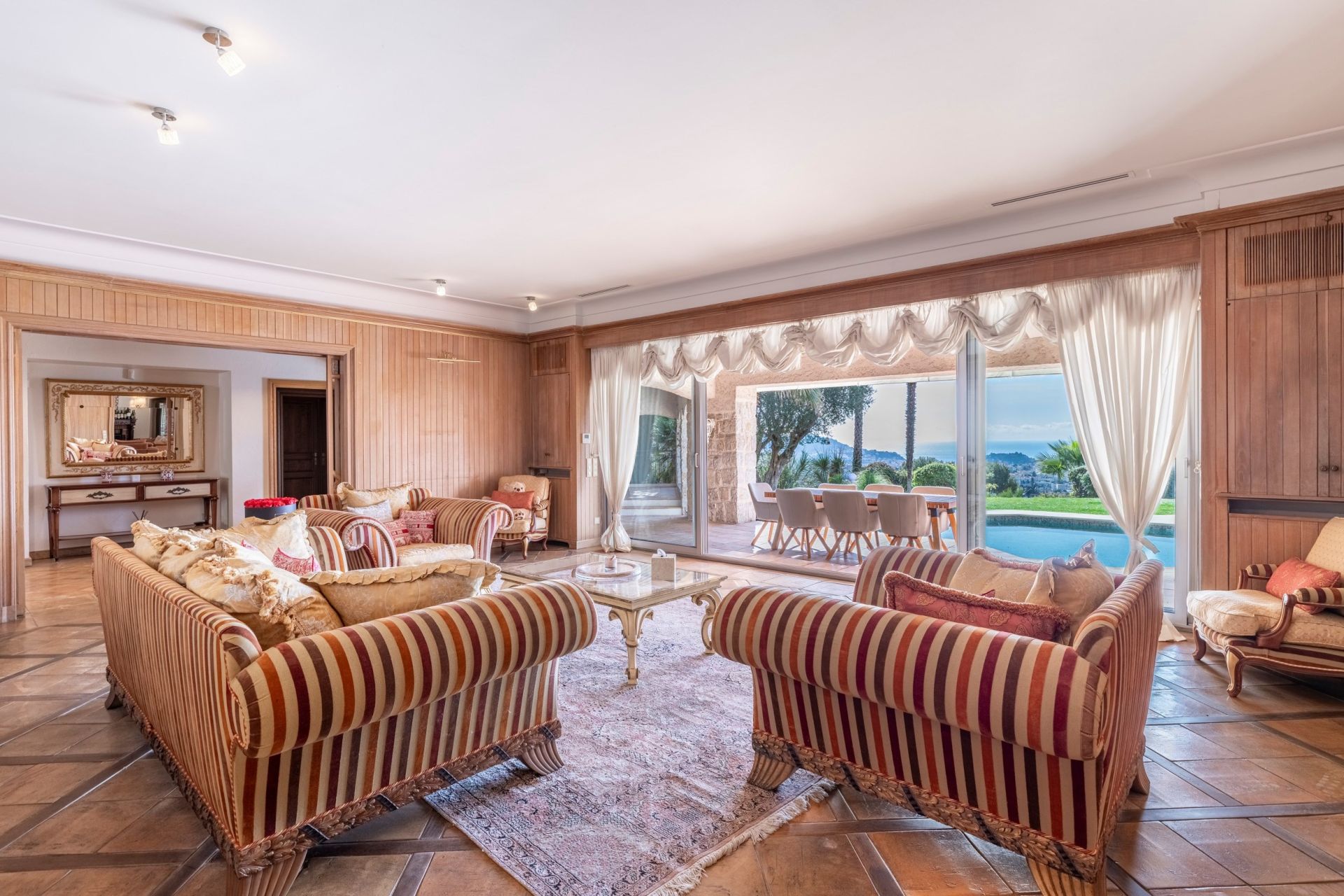 Vente Villa Nice 12 Pièces 530 m² — photo 5