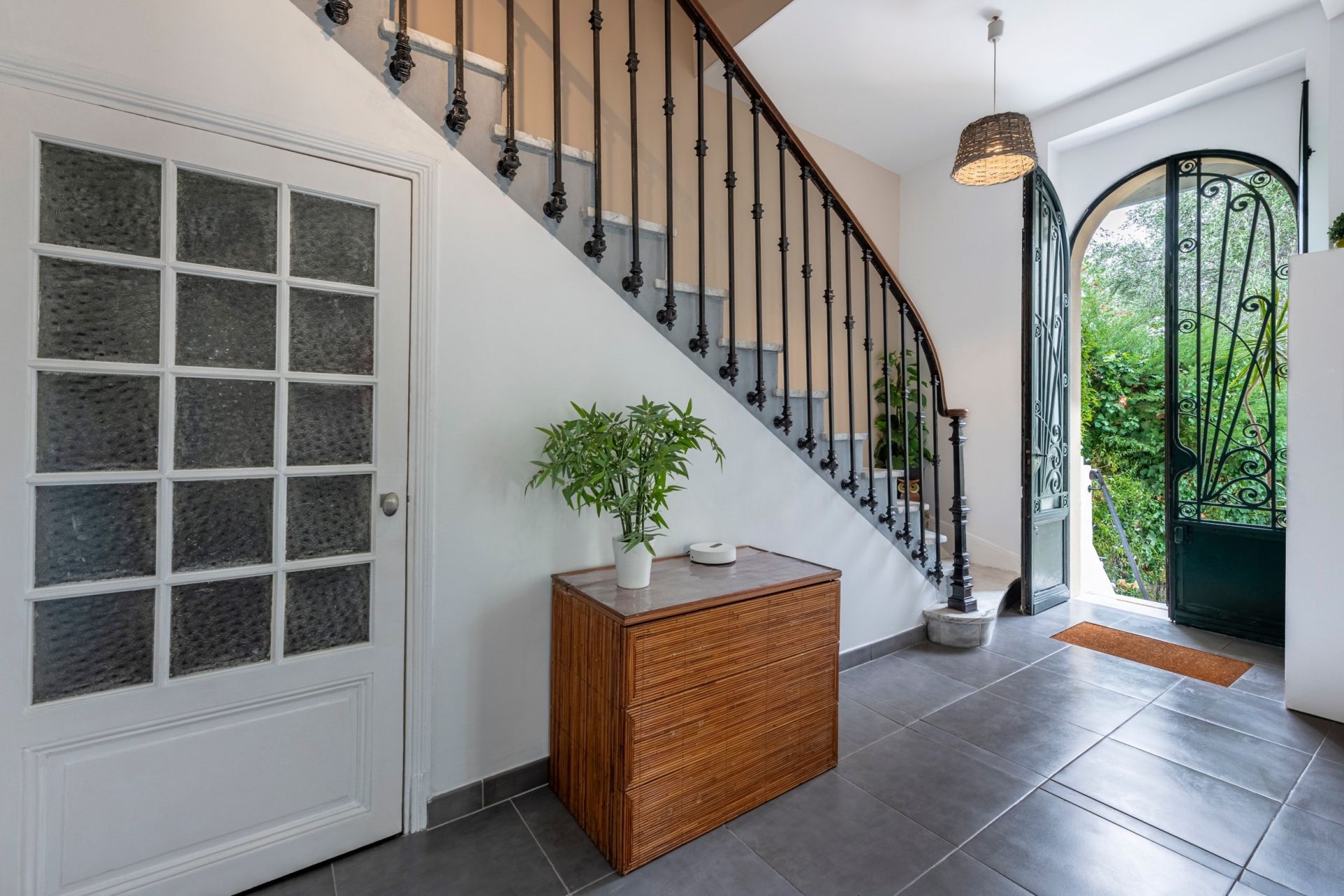 Vente Villa Nice 6 Pièces 155 m² — photo 1
