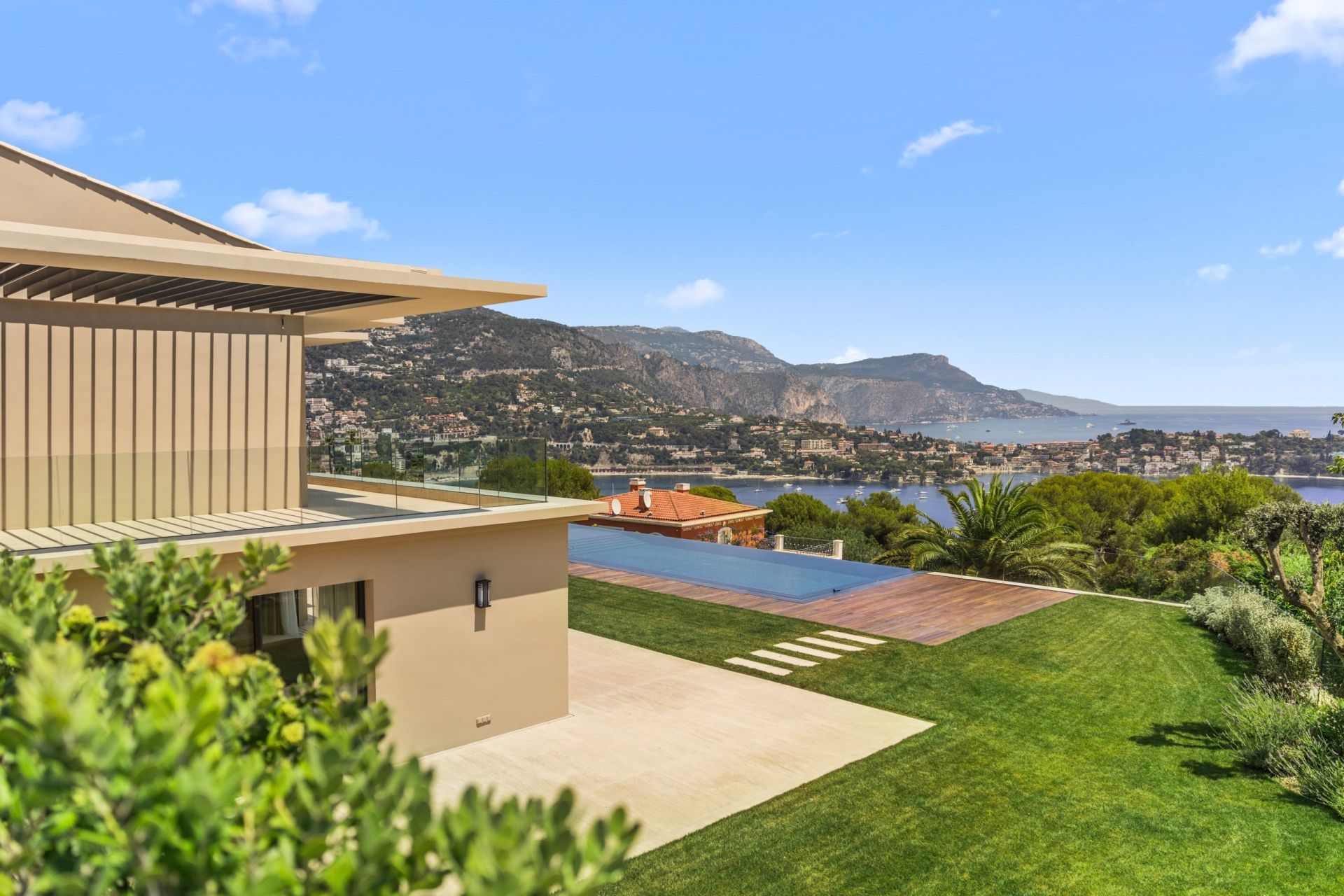 Vente Maison contemporaine Nice 8 Pièces 360 m² — photo 3