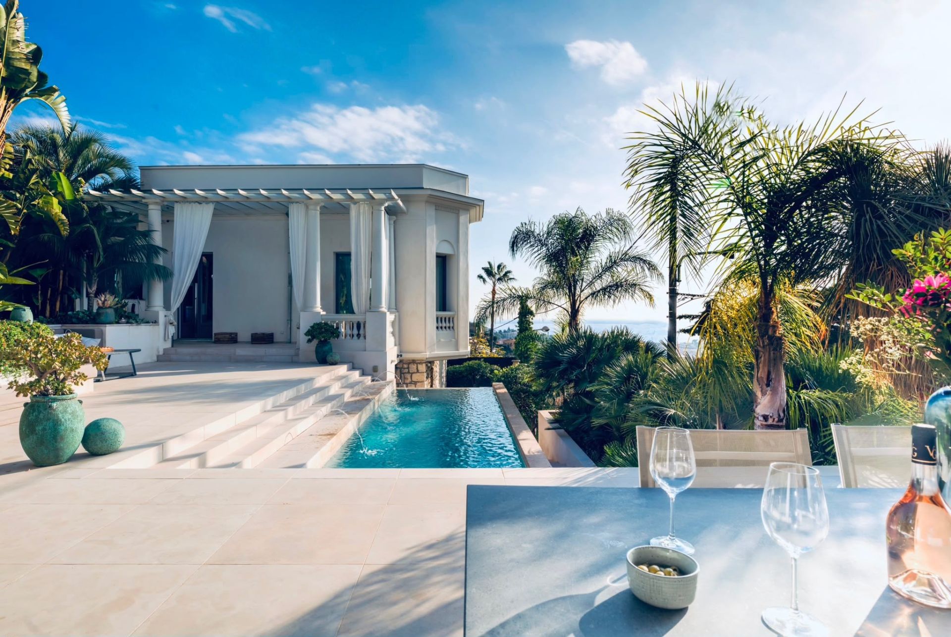 Vente Hôtel particulier Nice 8 Pièces 255 m² — photo 1