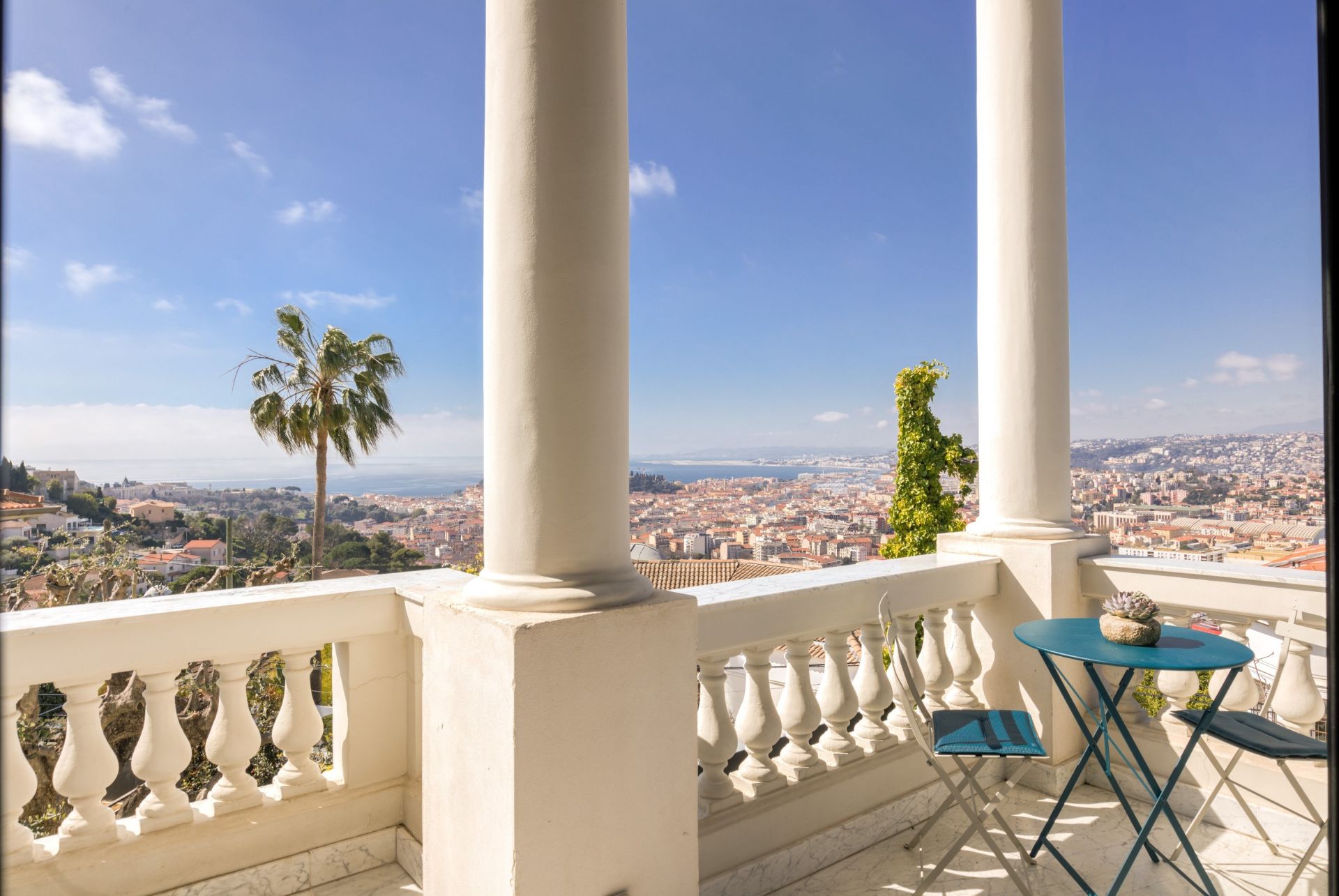 Vente Hôtel particulier Nice 8 Pièces 255 m² — photo 3
