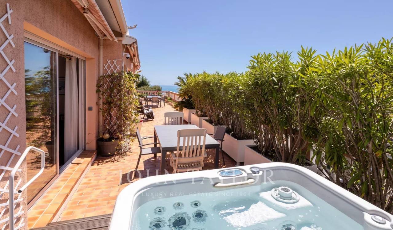 Annonce Vente Appartement villa Nice (06000), 5 Pièces — photo 2