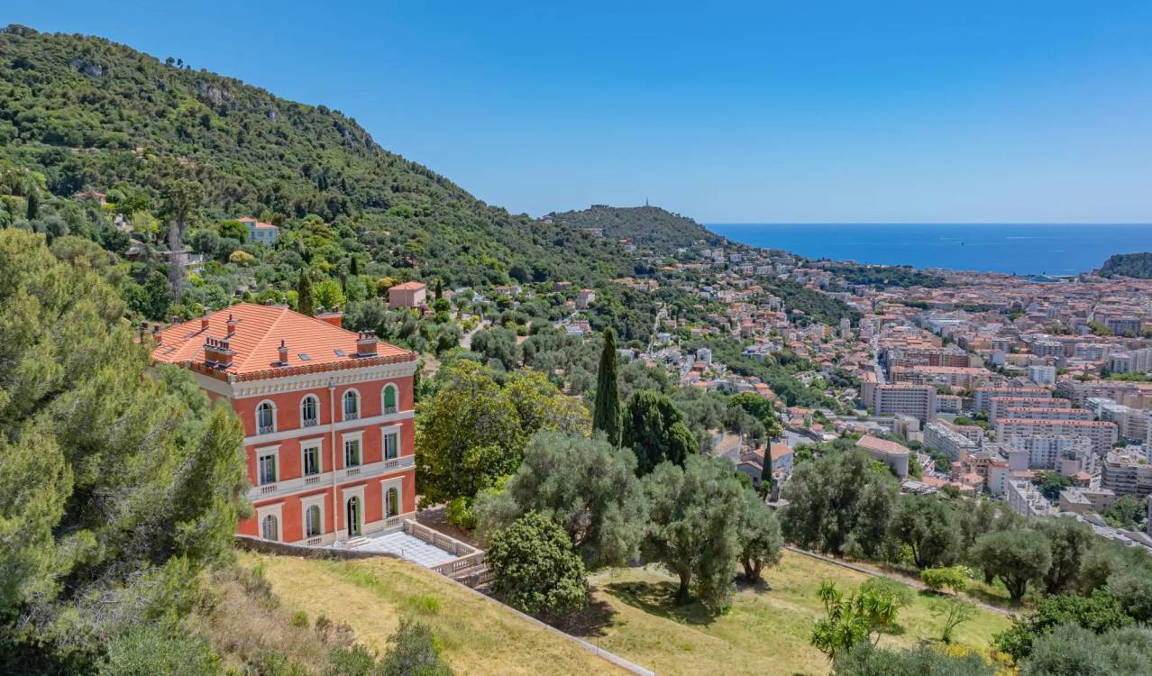 Annonce Vente Villa Nice (06300), 30 Pièces — Nice
