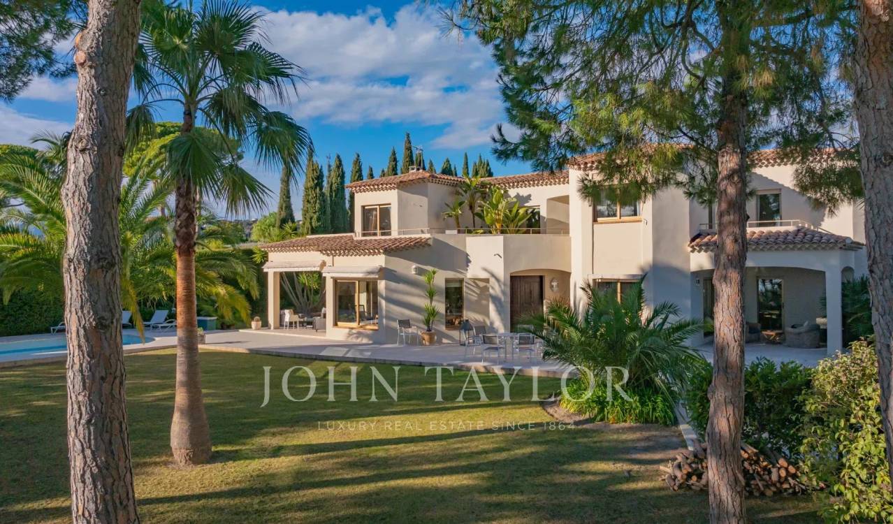 Annonce Vente Villa Nice (06100), 8 Pièces — Nice