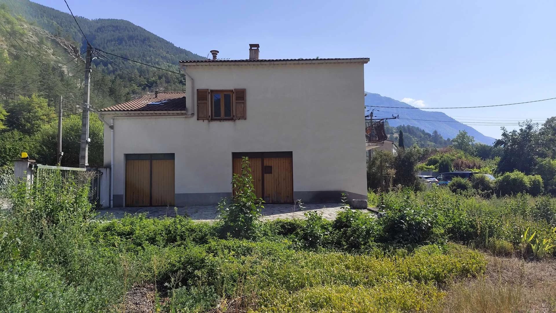 Maison à Puget-Théniers, 91 m² sur 354 m² de terrain — photo 3