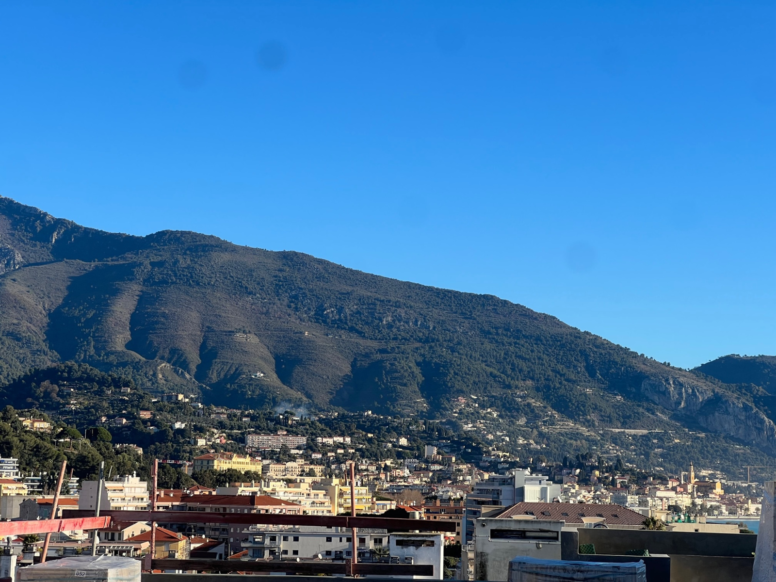 EXCLUSIF- PROGRAMME NEUF NEW MAJESTIC- RCM- Penthouse T3- Terrasse- Exposition Sud -Vue mer-Double Garage — photo 3