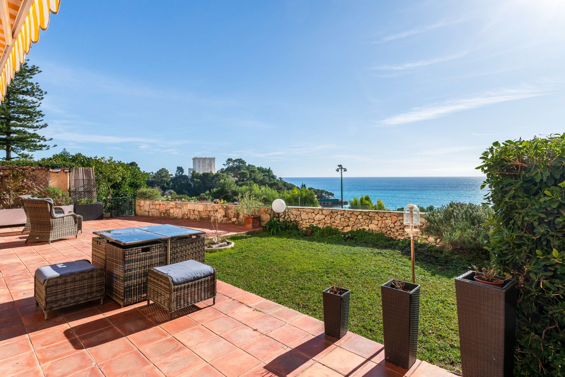Vente Appartement Roquebrune-Cap-Martin 3 Pièces 86 m² — photo 2