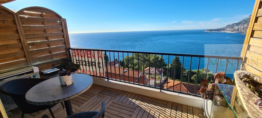 Roquebrune Cap Martin vue mer, dernier étage cave et garage — photo 2