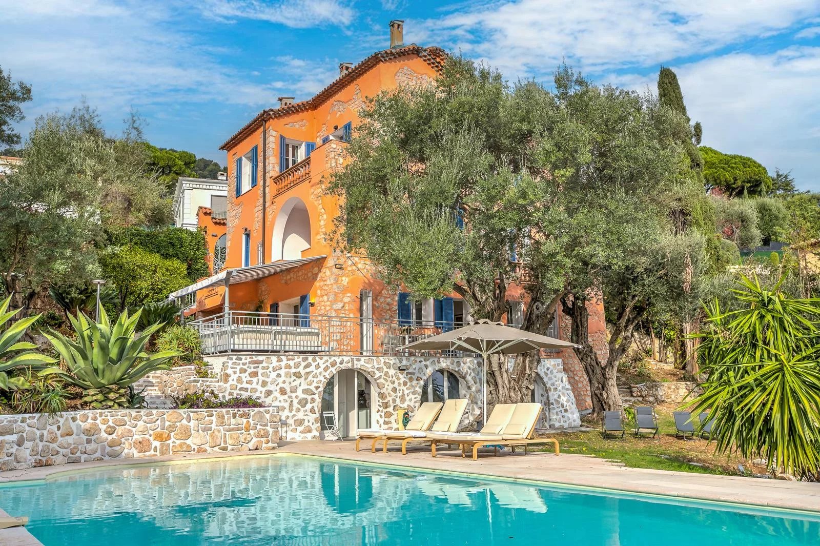 Achat Villa Roquebrune-Cap-Martin Cadre de vie exceptionnel — photo 1