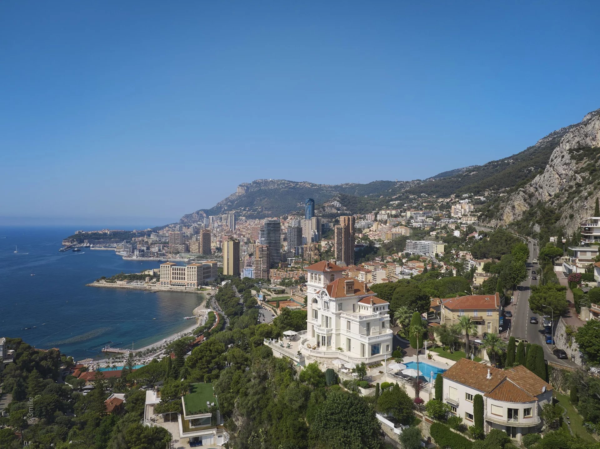 Achat Villa Roquebrune-Cap-Martin historique surplombant Monaco — photo 1