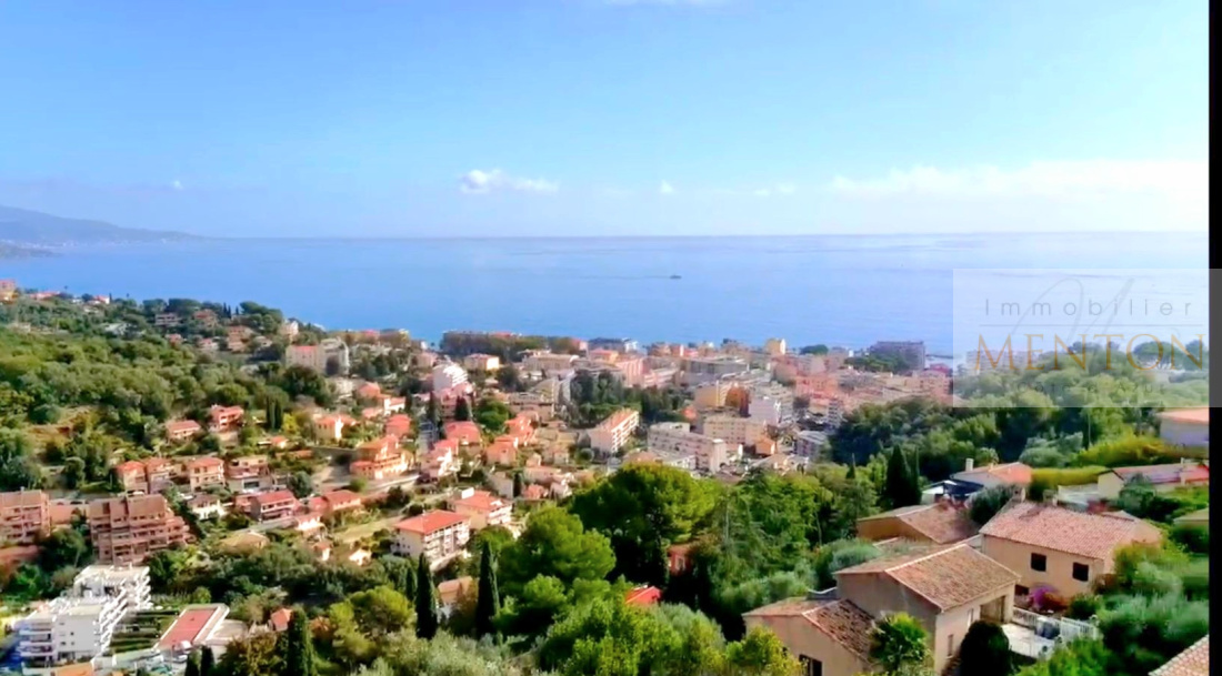 roquebrune cap martin , quartier hameau ,  maison de  140 m² sur terrain de 1500 m² en pleine vue mer panorami — photo 4