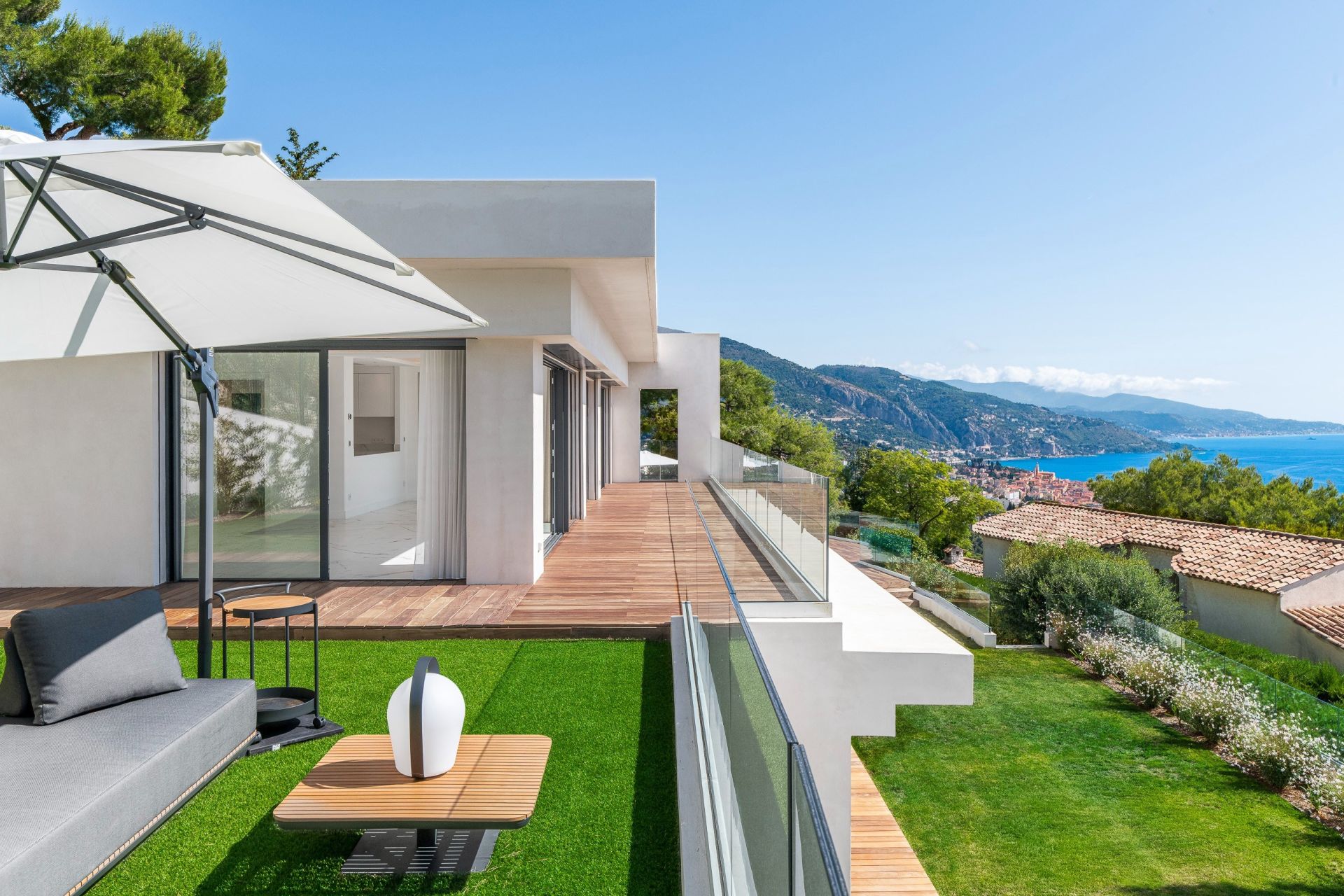 Vente Maison contemporaine Roquebrune-Cap-Martin 6 Pièces 239.25 m² — photo 1