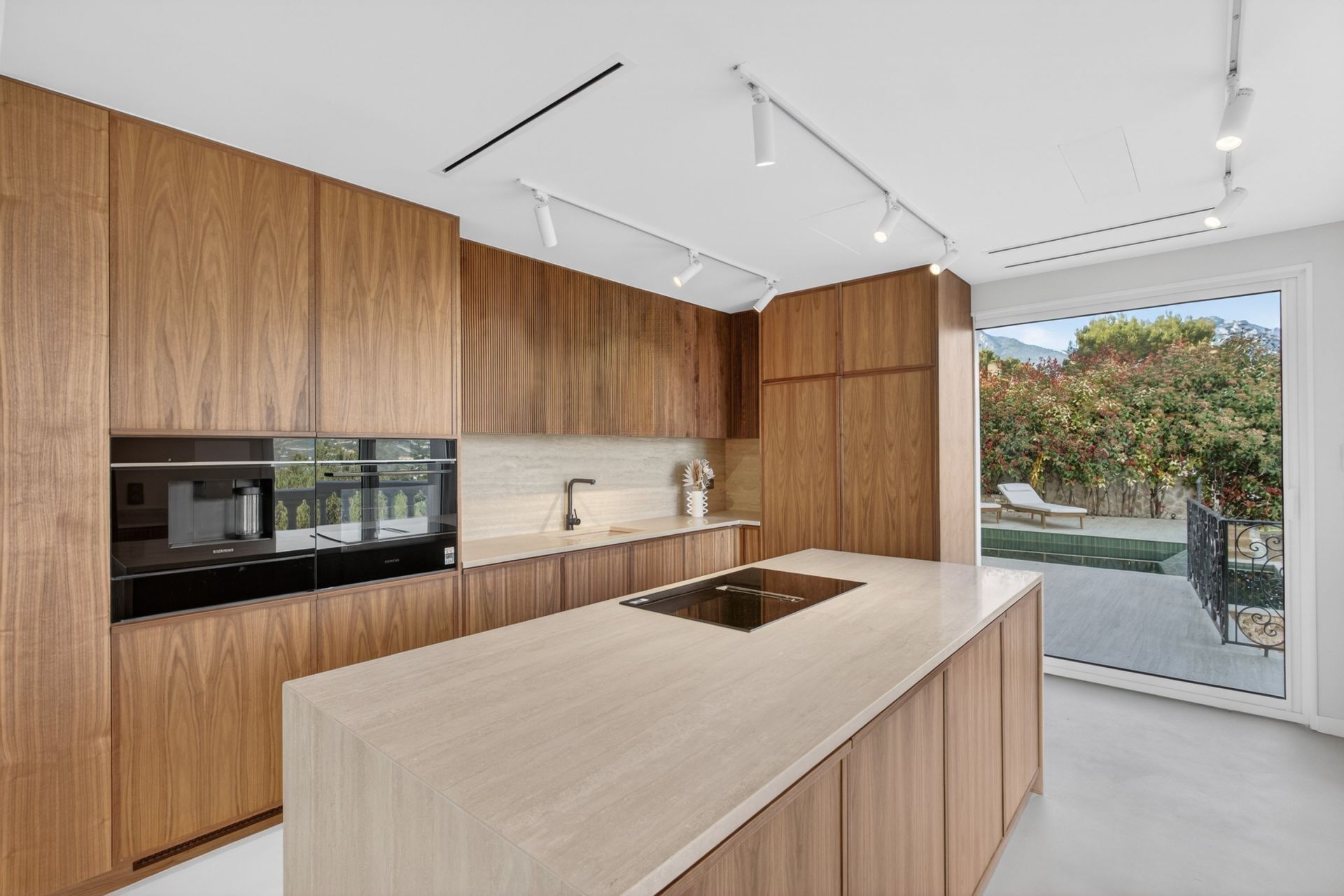 Vente Maison bourgeoise Roquebrune-Cap-Martin 9 Pièces 350 m² — photo 5