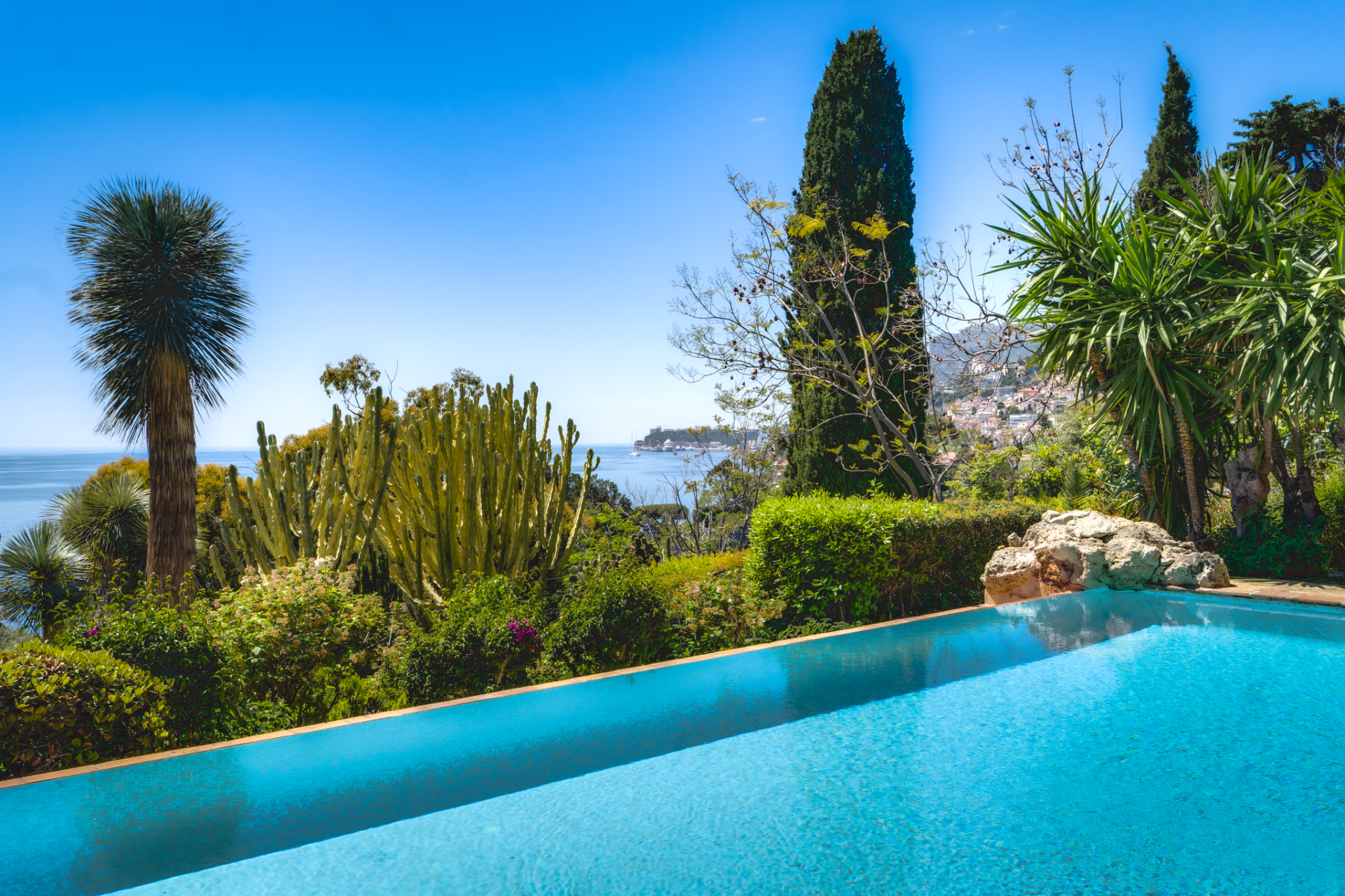 Vente Maison provençale Roquebrune-Cap-Martin 8 Pièces 266 m² — photo 1