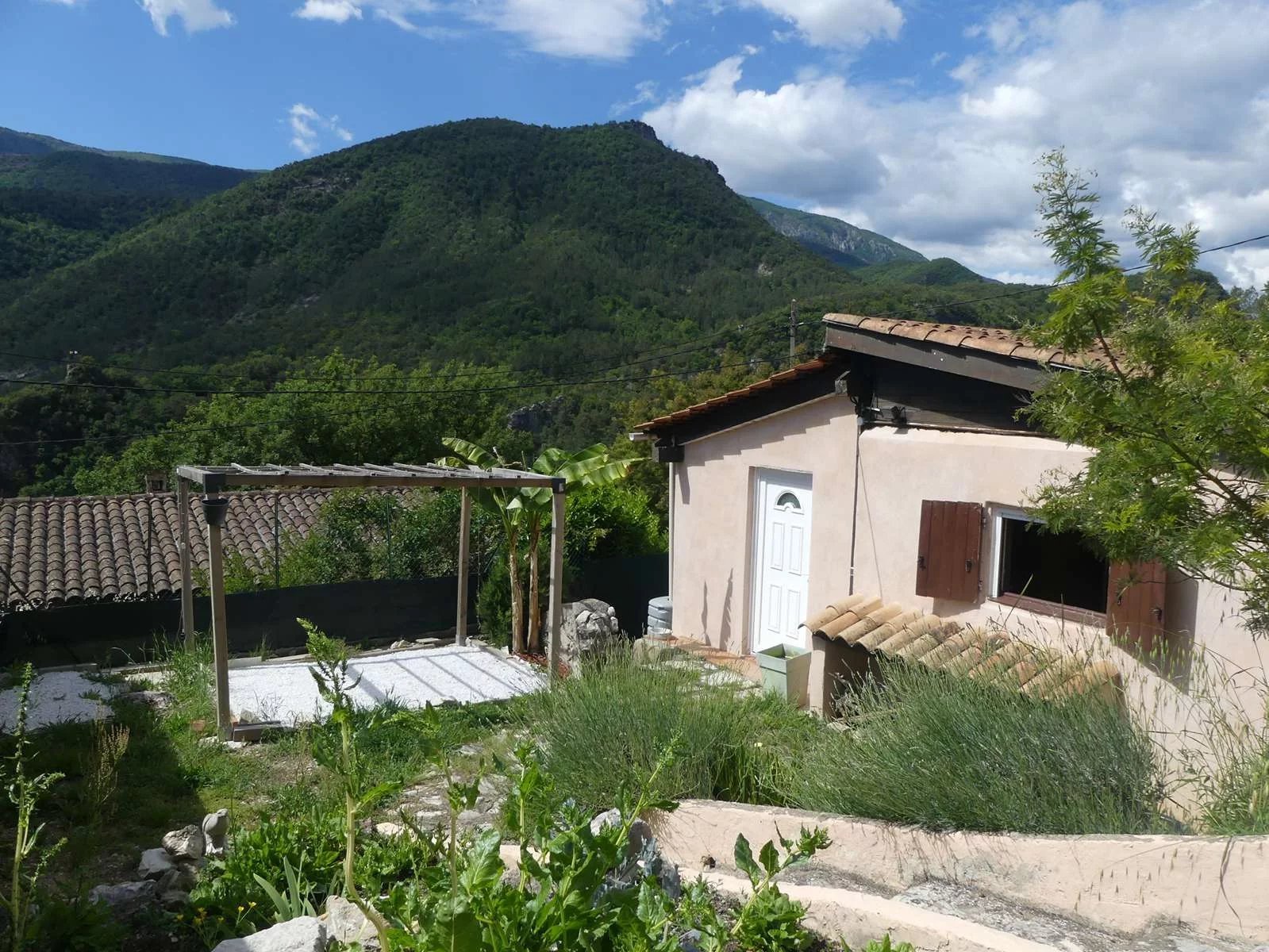 Maison à Roquestéron