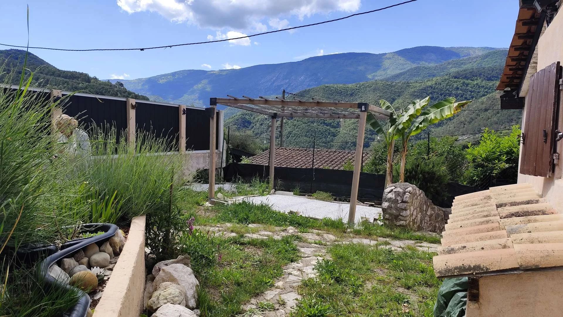 Maison à Roquestéron, 69 m² sur 200 m² de terrain — photo 4