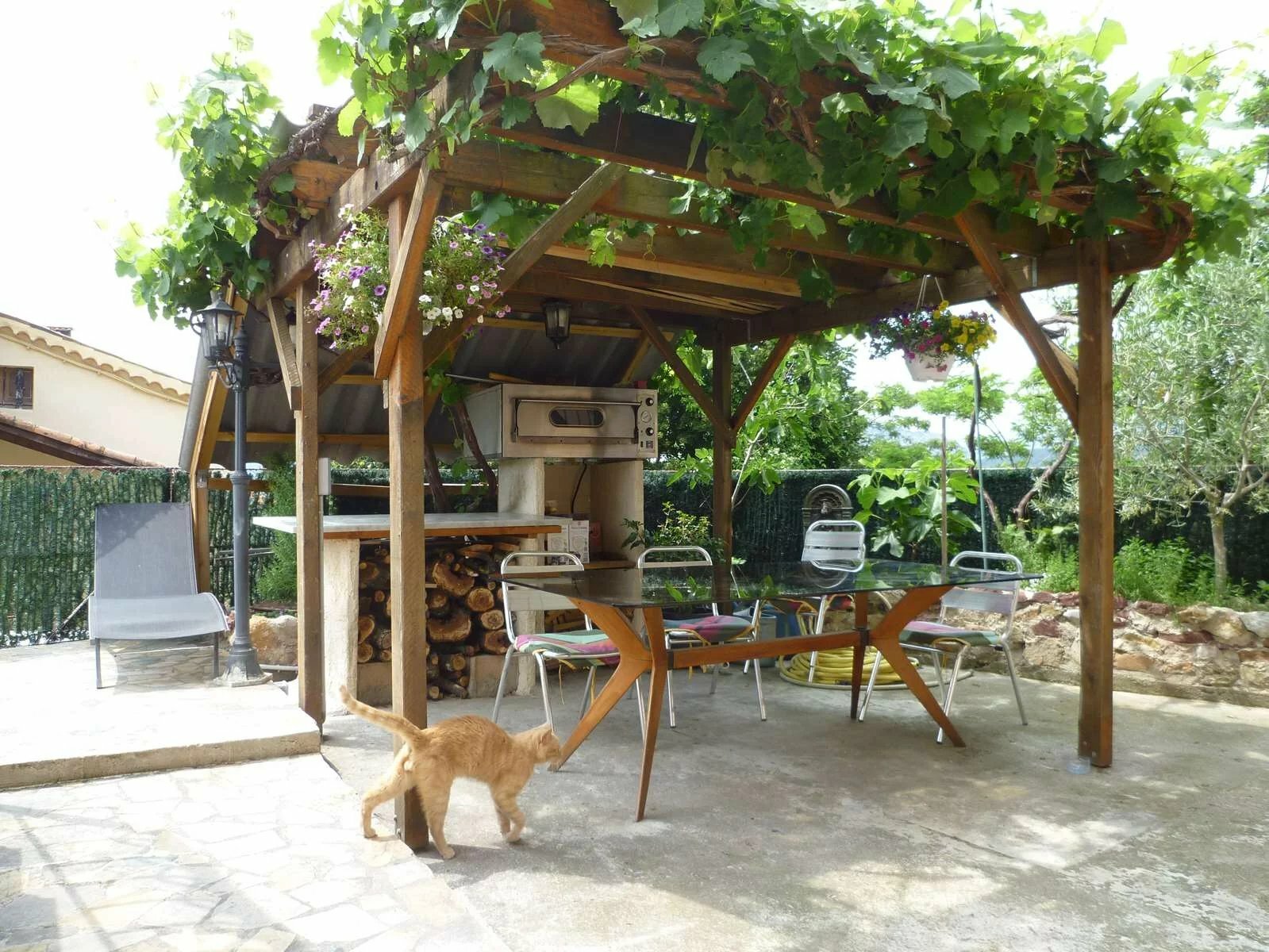 Maison à Saint-Antonin, 151 m² sur 400 m² de terrain — photo 2
