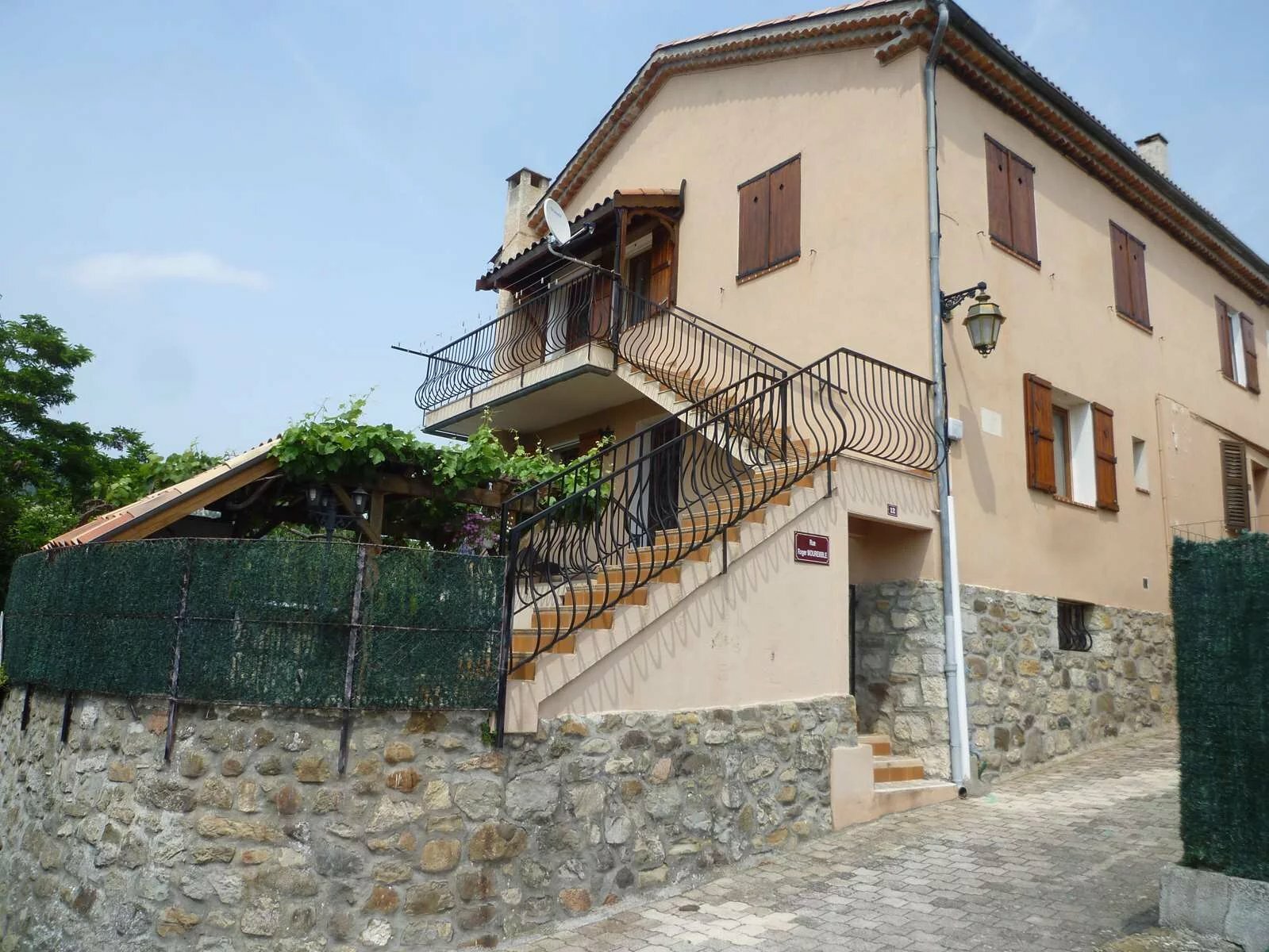 Maison à Saint-Antonin, 151 m² sur 400 m² de terrain — photo 3