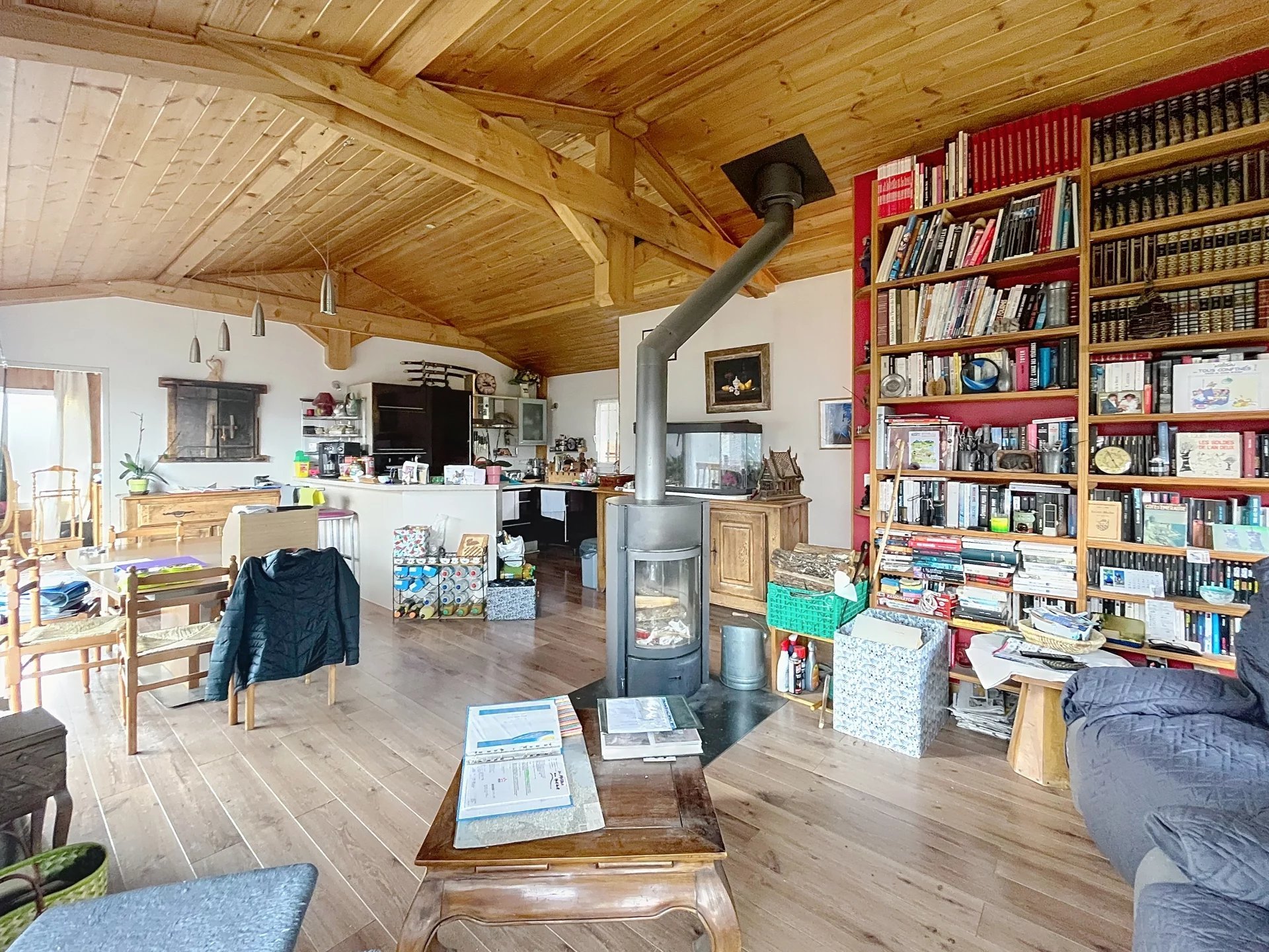 Maison à Saint-Auban, 138 m² sur 202 m² de terrain — photo 2