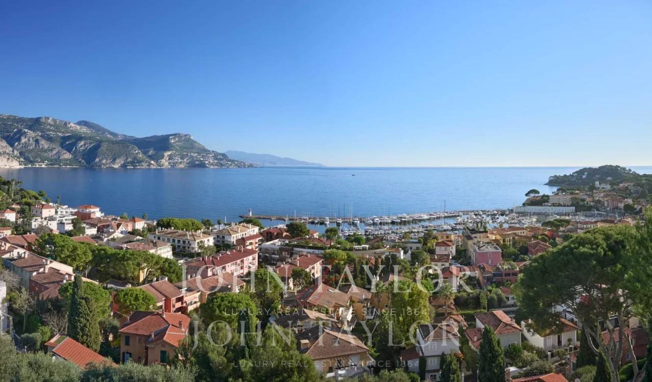 Annonce Location saisonnière Propriété Saint-Jean-Cap-Ferrat (06230), 9 Pièces — Saint-Jean-Cap-Ferrat