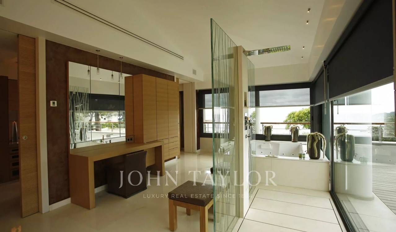 Annonce Location saisonnière Propriété Saint-Jean-Cap-Ferrat Le Cap (06230), 9 Pièces, 16 Couchages — photo 5