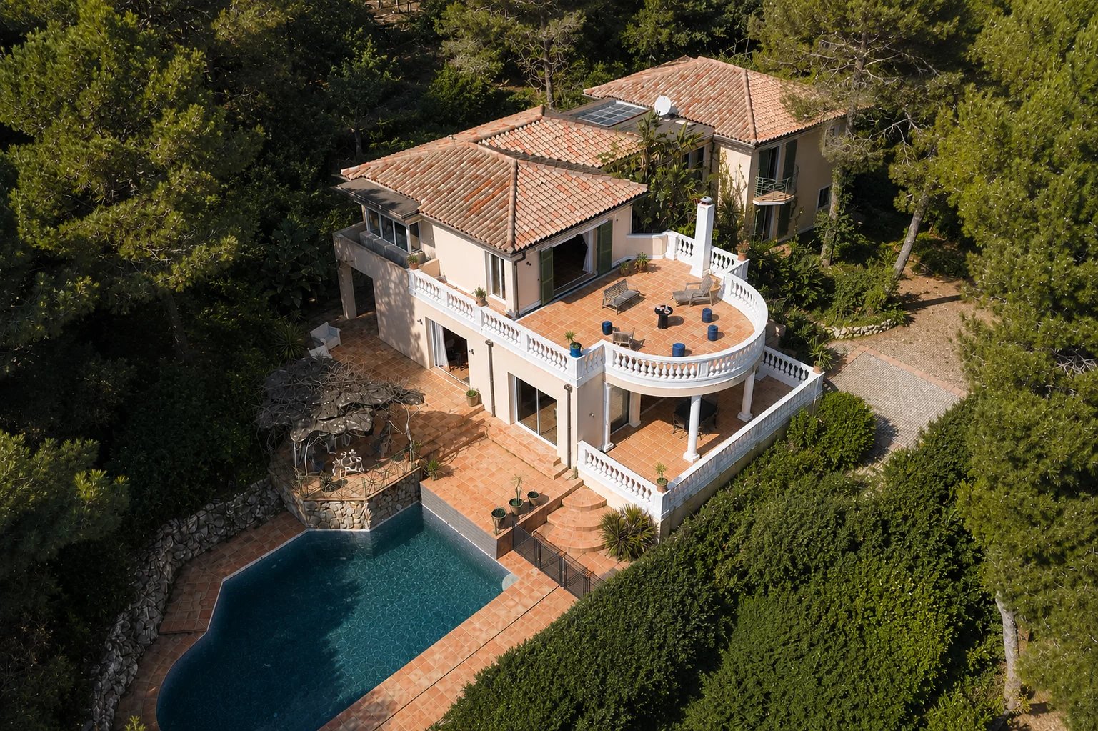Achat Villa Saint-Jean-Cap-Ferrat Une résidence méditerranéenne offrant un potentiel de rénovation — photo 1