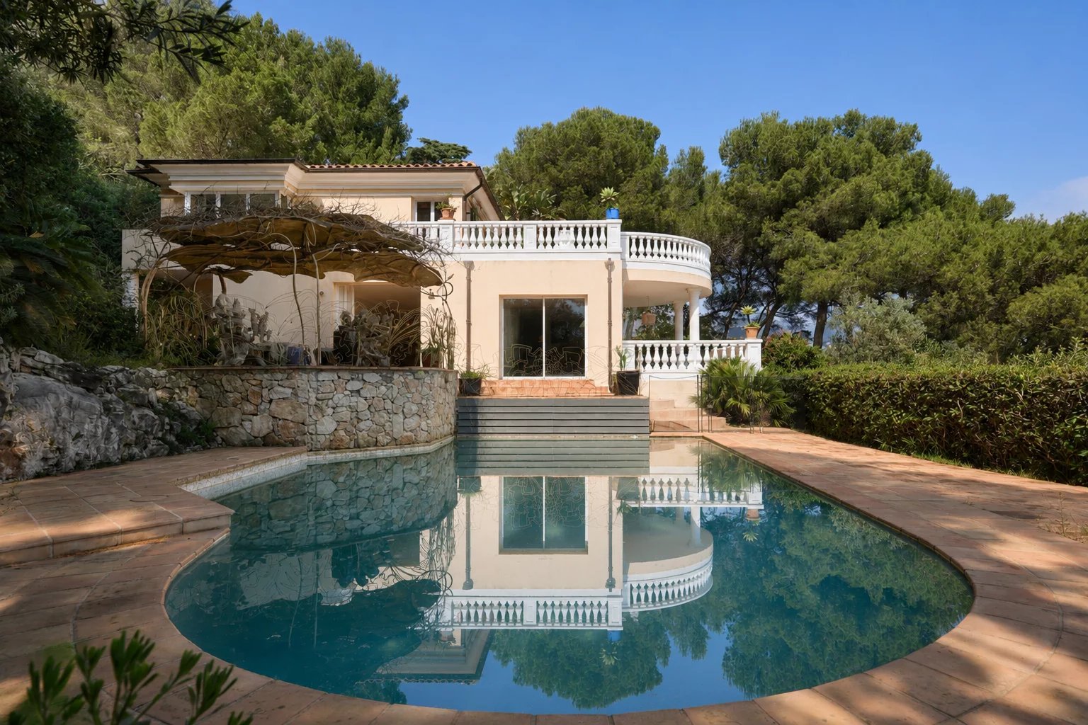 Achat Villa Saint-Jean-Cap-Ferrat Une résidence méditerranéenne offrant un potentiel de rénovation — photo 2