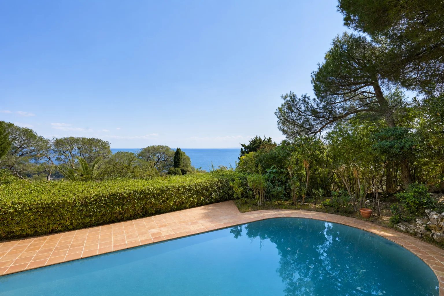 Achat Villa Saint-Jean-Cap-Ferrat Une résidence méditerranéenne offrant un potentiel de rénovation — photo 5