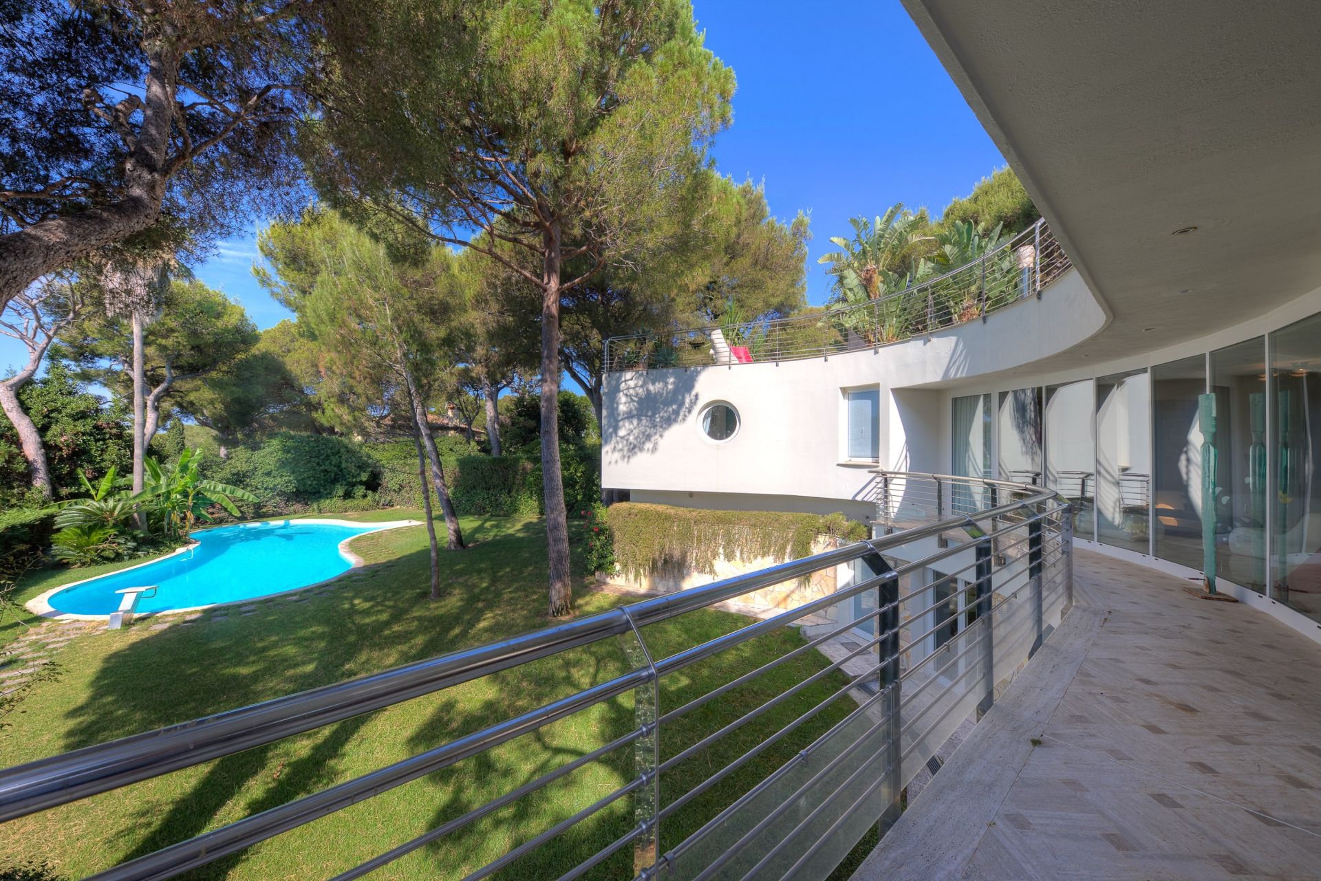 Vente Maison contemporaine Saint-Jean-Cap-Ferrat 7 Pièces 450 m² — photo 2