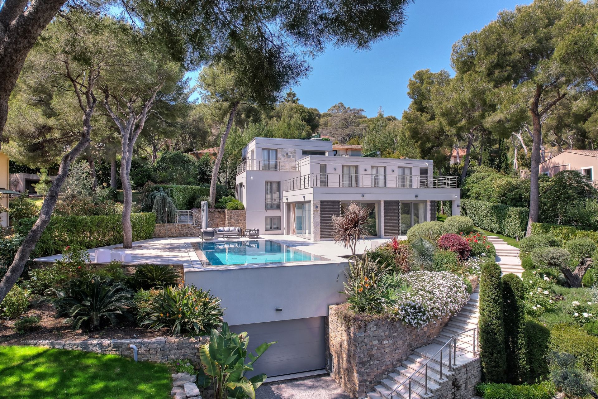 Vente Maison contemporaine Saint-Jean-Cap-Ferrat 8 Pièces 317.19 m² — photo 1