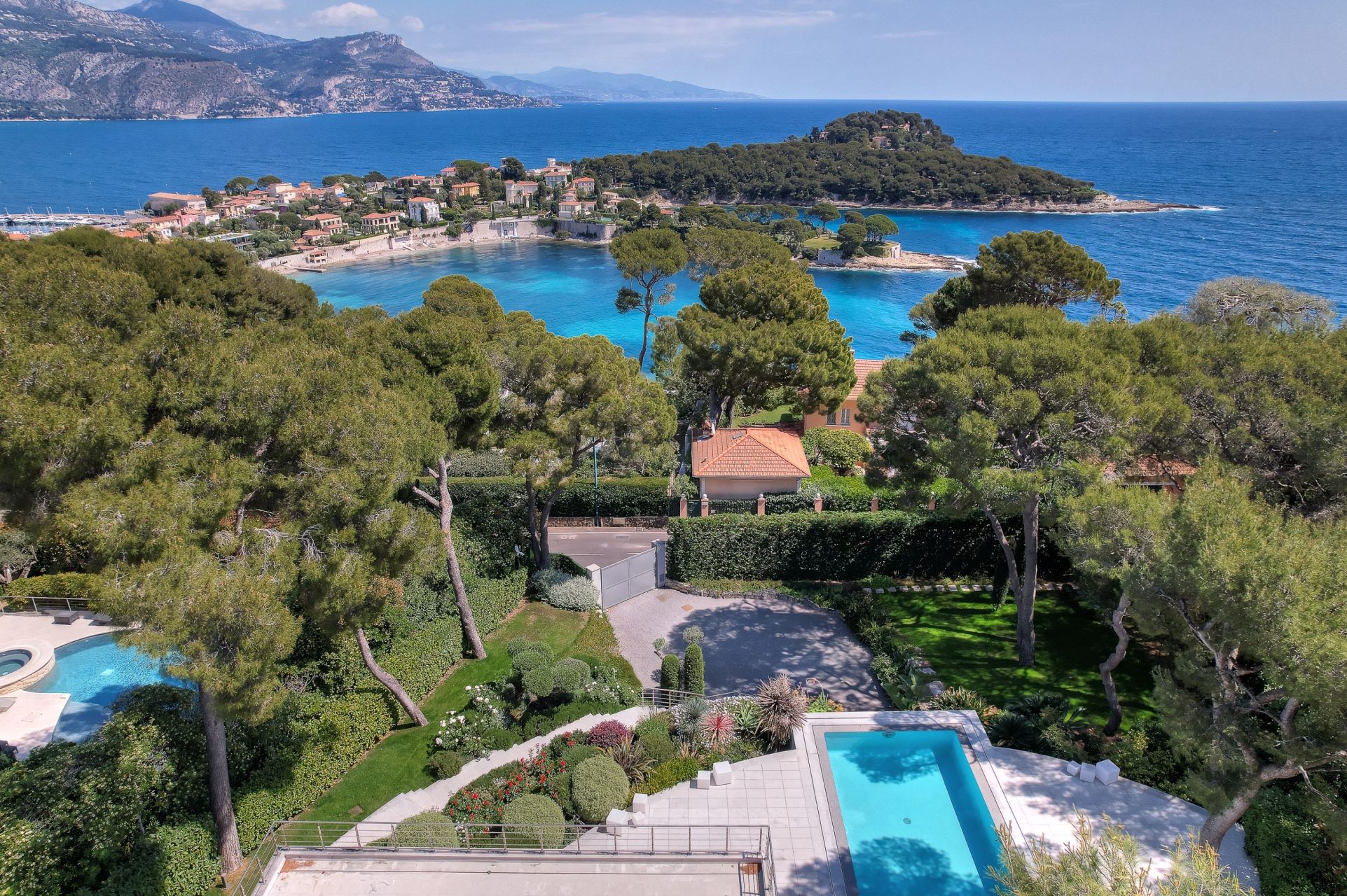 Vente Maison contemporaine Saint-Jean-Cap-Ferrat 8 Pièces 317.19 m² — photo 2
