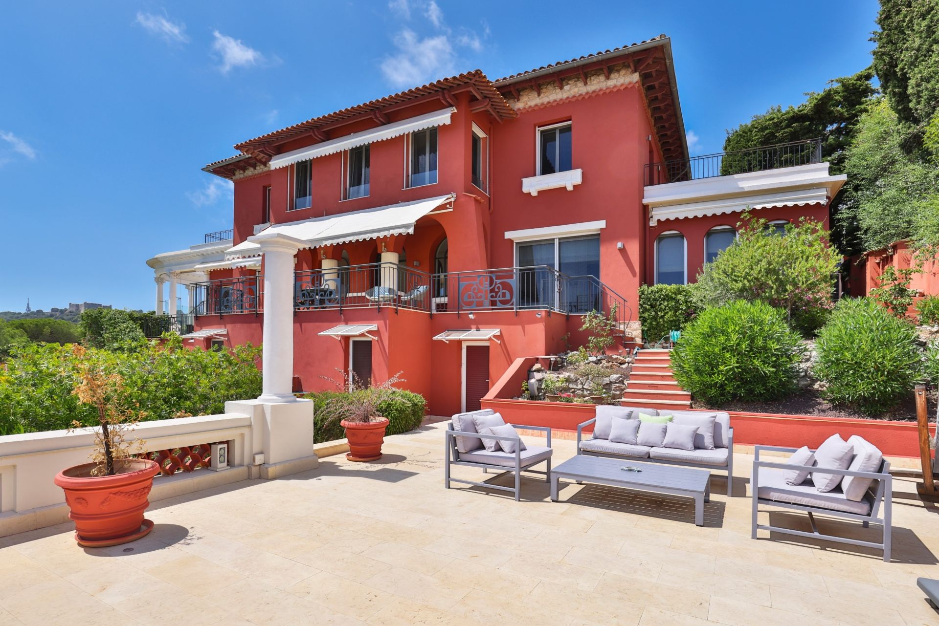 Vente Villa Villefranche-sur-Mer 10 Pièces 426 m² — photo 2