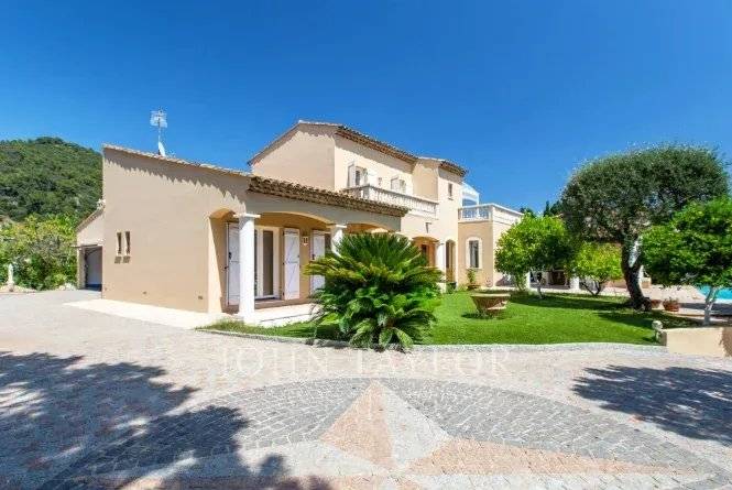 Annonce Vente Villa Villefranche-sur-Mer (06230), 8 Pièces — Villefranche-sur-Mer